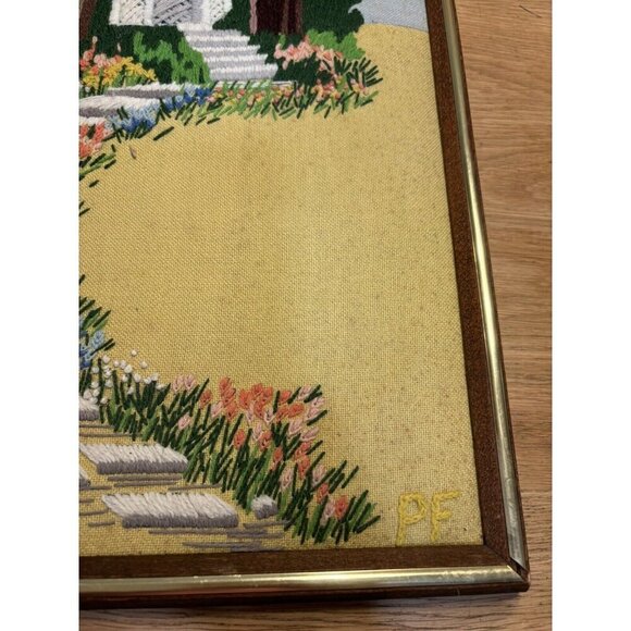 1950s Vintage Framed Garden Gazebo Picture Yarn Art Needle Point 19x15" - Picture 2 of 16
